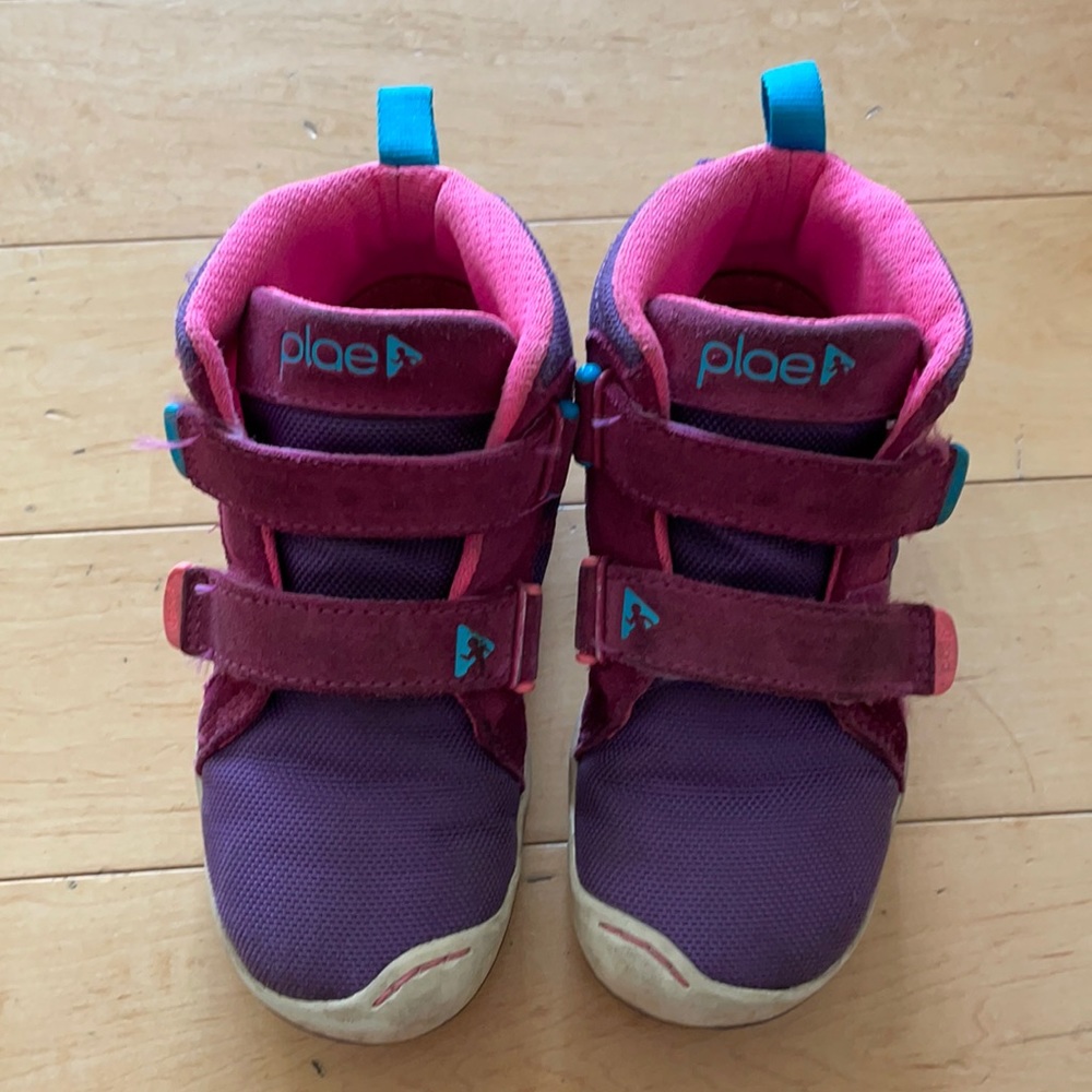 Girls Plae Max shoes size 12